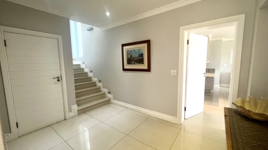 5 Bedroom Property for Sale in Pinnacle Point Golf Estate Western Cape